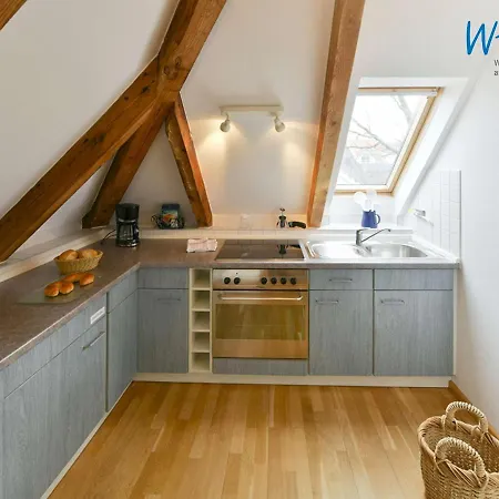 Weisses Roessl Schwalbennest Остзебад Бинц