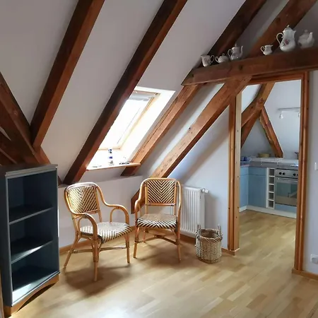 Weisses Roessl Schwalbennest